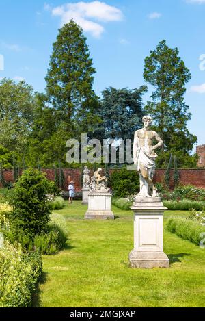The Rose Garden, Hampton Court Palace, London, England Stock Photo