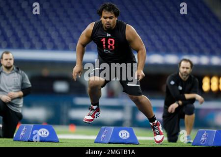 Utah defensive lineman John Penisini runs a drill at the NFL football  scouting combine in Indianapolis, Saturday, Feb. 29, 2020. (AP  Photo/Charlie Neibergall Stock Photo - Alamy