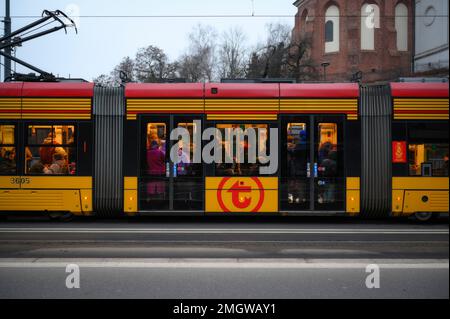 Warsaw, Poland. 25th Jan, 2023. People are seen in a busy tram in Warsaw, Poland on 26 January, 2022. More than 500 ideas have been submitted by citizens for the yearly participatory budget of the city of Warsaw. Every year since 2015 citizens are offered the opportunity to hand in proposals for projects as long as they are supported by at least 20 other inhabitants. (Photo by Jaap Arriens/Sipa USA) Credit: Sipa USA/Alamy Live News Stock Photo