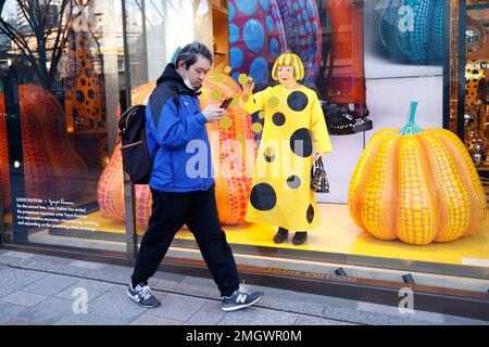 Is that Yayoi Kusama in the window?! Nope, it's actually a life-like r