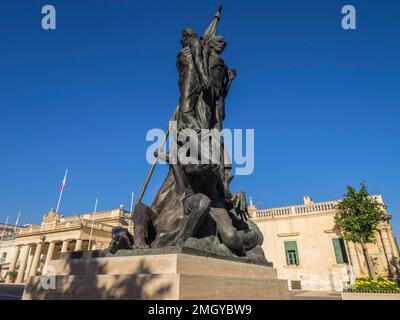 7th June Monument in front of the Main Guard Building, St George’s Square, Valletta, Malta Stock Photo