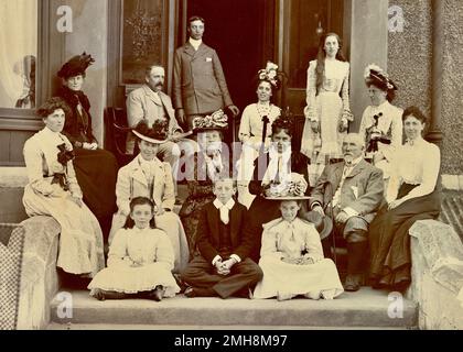 1890s 1900s turn century portrait hi-res stock photography and