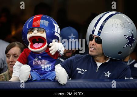 Dec 15, 2019: Dallas fans celebrate in the fourth quarter during an NFL  game between the