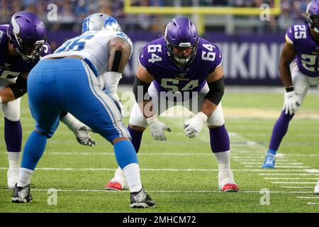 Minnesota Vikings offensive guard Josh Kline (64) walks on the sideline  during an NFL football game against the Dallas Cowboys in Arlington, Texas,  Sunday, Nov. 10, 2019. (AP Photo/Michael Ainsworth Stock Photo - Alamy