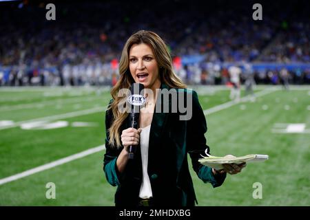 September 20, 2015: Fox Sports sideline reporter Erin Andrews looks on  during warm-ups prior to the NFL game between the Dallas Cowboys and the Philadelphia  Eagles at Lincoln Financial Field in Philadelphia