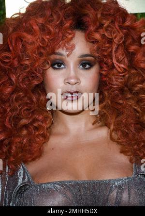 Singer Jillian Hervey arrives at The Lincoln Center Corporate Fund
