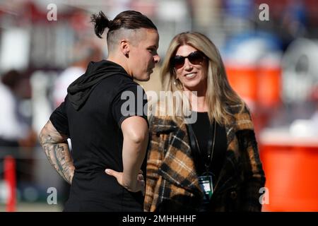 San Francisco 49ers broadcaster Tim Ryan before an NFL football game  between the 49ers and the Atlanta Falcons in Santa Clara, Calif., Sunday,  Dec. 15, 2019. (AP Photo/John Hefti Stock Photo - Alamy