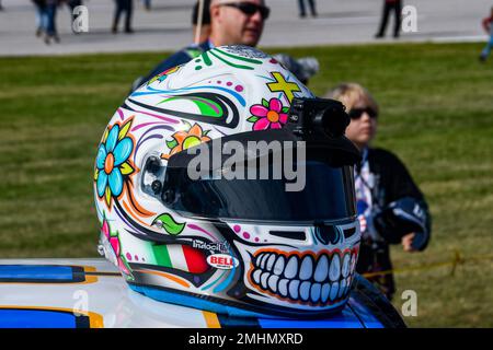 Daniel store suarez helmet