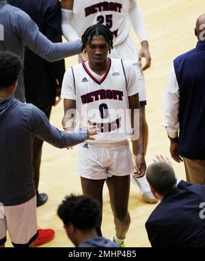 Antoine Davis jersey retirement part of men's basketball senior