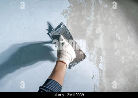 application of insulation to the wall against moisture and water Stock Photo