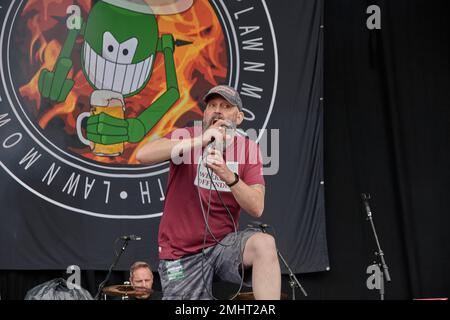 09 Jun 2018. Donnington Park, Derbyshire, United Kingdom. Pete Lee of Lawnmower Deth Perform at Download Festival 2018. Credit: Will Tudor/Alamy Stock Photo