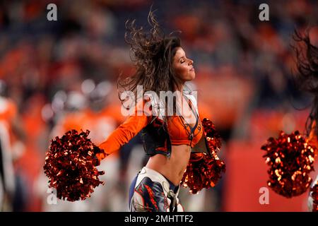 The Denver Broncos cheerleaders during the second half of an NFL football  game against the Kansas City Chiefs, Thursday, Oct. 17, 2019, in Denver.  (AP Photo/David Zalubowski Stock Photo - Alamy