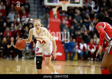 Bloomington, United States. 26th Jan, 2023. Indiana Hoosiers guard Grace Berger (34) plays against Ohio State during an NCAA women's basketball game at Simon Skjodt Assembly Hall. Indiana beat Ohio State 78-65. (Photo by Jeremy Hogan/SOPA Images/Sipa USA) Credit: Sipa USA/Alamy Live News Stock Photo