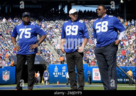 Former NY Giants Defensive End, George Martin to Sign Autographs