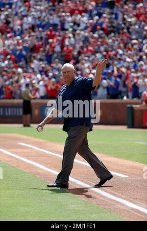 Nolan ryan hall of fame hi-res stock photography and images - Alamy