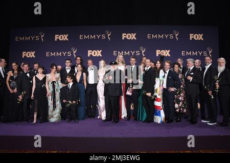 Cast & Crew of 'Game of Thrones': 2018 Emmy Awards Winners Backstage  Interview