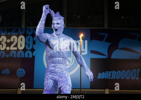 27th January 2023 ; Etihad Stadium, Manchester, England ; FA Cup Football, Manchester City versus Arsenal ; the statue of Sergio Aguero of Manchester City outside the stadium Stock Photo