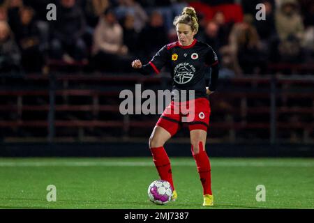 KRIMPEN AAN DEN IJSSEL, NETHERLANDS - JANUARY 27: Dana Breewel of Excelsior Rotterdam during the Azerion Vrouwen Eredivisie match between Excelsior Rotterdam and VV Alkmaar at Sportpark Waalplantsoen on January 27, 2023 in Krimpen aan den IJssel, Netherlands (Photo by Hans van der Valk/Orange Pictures) Stock Photo