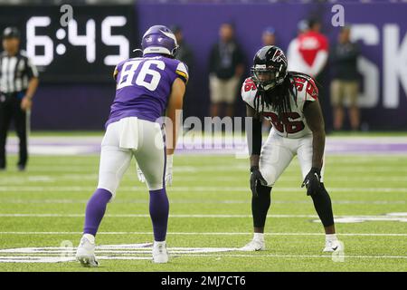 CINCINNATI, OH - SEPTEMBER 12: Minnesota Vikings tight end Brandon Dillon ( 86) warms up before the game against the Minnesota Vikings and the  Cincinnati Bengals on September 12, 2021, at Paul Brown