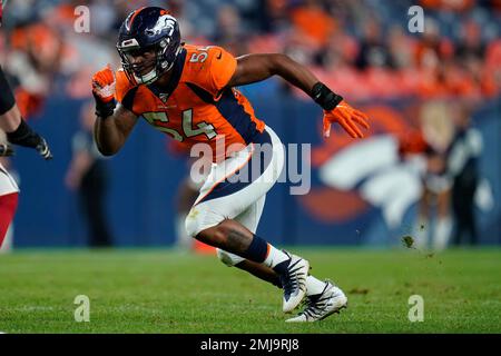 The Arizona Cardinals and the Denver Broncos line up during the first half  of an NFL preseason football game, Thursday, Aug. 29, 2019, in Denver. (AP  Photo/Jack Dempsey Stock Photo - Alamy