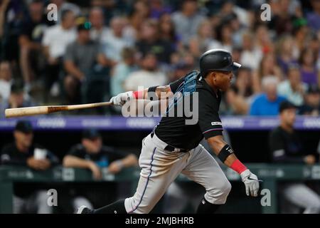 LOS ANGELES - Miami Marlins second baseman Starlin Castro (13) swings at a  pitch against the Los Angeles Dodgers on April 24, 2018 at Dodger Stadium  Stock Photo - Alamy