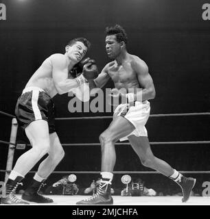 Magazine SPORT De Février 1952 – Sugar Ray Robinson En Couverture – Boxe