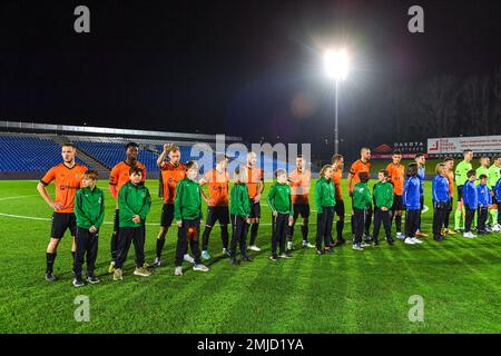 Deinze, Belgium. 27th Jan 2023. Line-up Deinze pictured before a soccer game between KMSK Deinze and Club Brugge NXT youth team during the 20 th matchday in the Challenger Pro League for the 2022-2023 season ,  on  Saturday 27 January 2023  in Deinze , Belgium . PHOTO SPORTPIX | Stijn Audooren Credit: David Catry/Alamy Live News Stock Photo