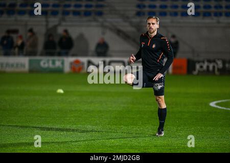 Deinze, Belgium. 27th Jan 2023. Alessio Staelens (7) of KMSK Deinze pictured before a soccer game between KMSK Deinze and Club Brugge NXT youth team during the 20 th matchday in the Challenger Pro League for the 2022-2023 season ,  on  Friday 27 January 2023  in Deinze , Belgium . PHOTO SPORTPIX | Stijn Audooren Credit: David Catry/Alamy Live News Stock Photo