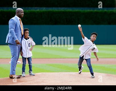 Curtis Granderson honored with Willie Horton African American Legacy Award