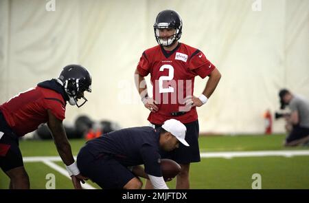 Houston Texans quarterback Deshaun Watson (4) before an NFL football game  against the Carolina Panthers Sunday, Sept. 29, 2019, in Houston. (AP  Photo/Eric Christian Smith Stock Photo - Alamy