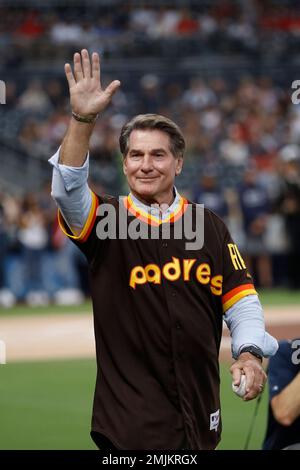 Steve Garvey - San Diego Padres  Padres baseball, Baseball playoffs, San  diego padres baseball