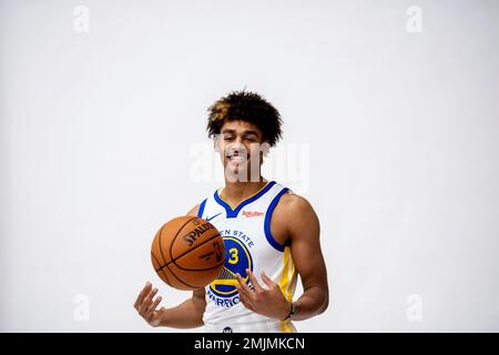 Golden State Warriors NBA basketball draft pick Jordan Poole stands for  team photos on Monday, June 24, 2019, in Oakland, Calif. (AP Photo/Noah  Berger Stock Photo - Alamy