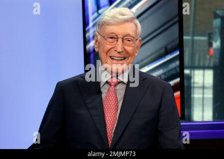 Home Depot co-founder Arthur Blank wears  There Is No Finish Line  tshirt  while running on track. Blank is now owner of the NFL Atlanta Falcons Stock  Photo - Alamy