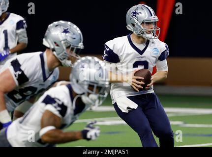 Dallas Cowboys defensive tackle Daniel Wise (64) participates in drills at  the team's NFL football training facility in Frisco, Texas, Tuesday, June  11, 2019. (AP Photo/Tony Gutierrez Stock Photo - Alamy