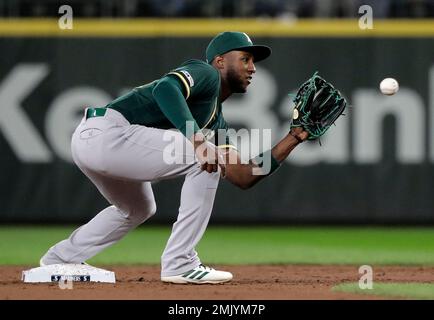 Oakland Athletics' Jurickson Profar makes a diving catch of a blooper  News Photo - Getty Images