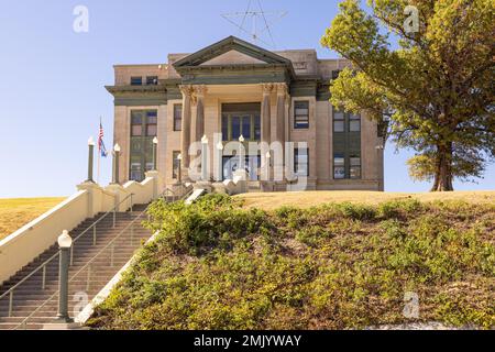 Pawhuska, Oklahoma, USA - October 18, 2022: The Osage County Courthouse ...