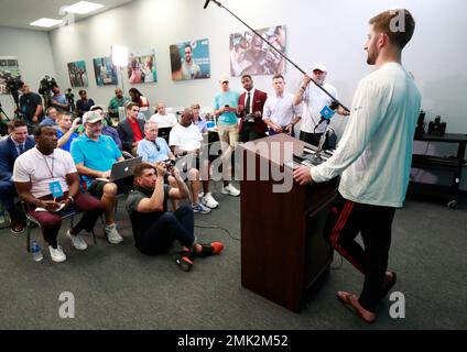 Miami Dolphins quarterback Josh Rosen takes off his socks after practice at  the team's NFL football training facility, Wednesday, June 5, 2019, in  Davie, Fla. (AP Photo/Lynne Sladky Stock Photo - Alamy