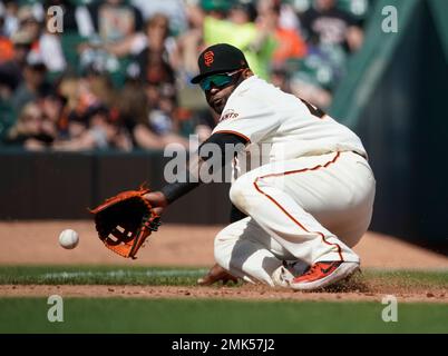 Giants fall to Rockies despite Pablo Sandoval's power display