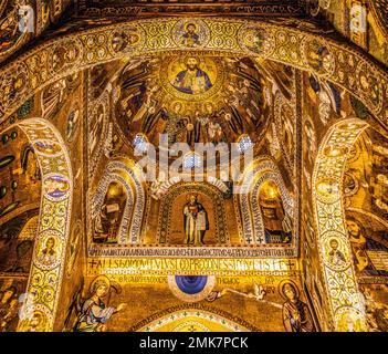 Christ Pantocrator, elaborate gold mosaics with episodes from the Old and New Testatment, Norman Palace with the Cappella Palatina, Palermo, Sicily Stock Photo