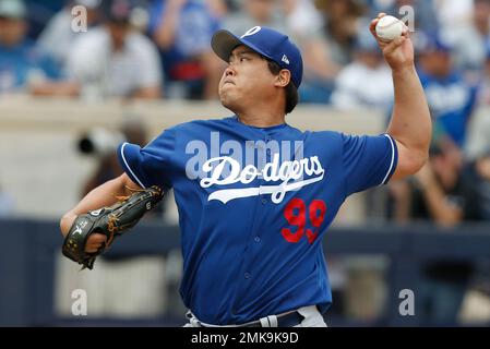 Hyun-Jin Ryu 2019 Major League Baseball Workout Day Autographed