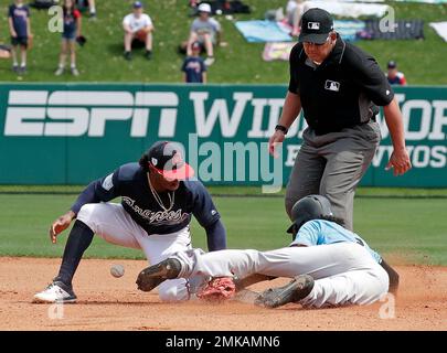 Ozzie Albies - Atlanta Braves Second Baseman - ESPN