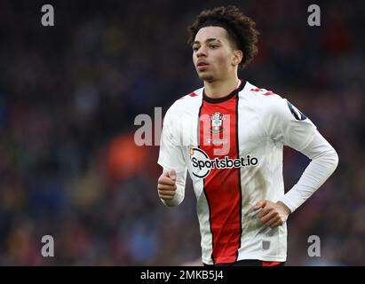 Southampton, UK. 28th Jan, 2023. Samuel Edozie of Southampton during the The FA Cup match at St Mary's Stadium, Southampton. Picture credit should read: Paul Terry/Sportimage Credit: Sportimage/Alamy Live News Stock Photo