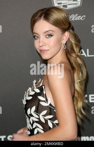 Sydney Sweeney arrives at the Entertainment Weekly Honors Nominees for ...