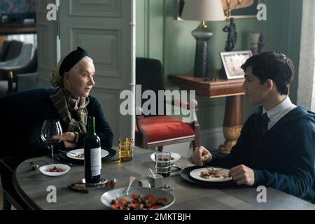 HELEN MIRREN and BRYCE GHEISAR in WHITE BIRD (2023) -Original title: WHITE BIRD: A WONDER STORY-, directed by MARC FORSTER. Credit: LIONSGATE / Album Stock Photo