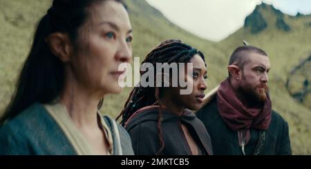 MICHELLE YEOH, LAURENCE O'FUARAIN and SOPHIA BROWN in THE WITCHER: BLOOD ORIGIN (2022), directed by SARAH O'GORMAN and VICKY JEWSIN. Credit: Sean Daniel Company / Netflix / Album Stock Photo