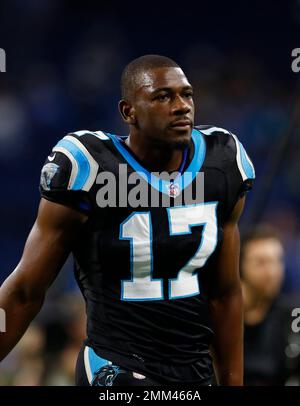 Carolina Panthers receptor ancho Devin Funchess (17) durante la  pretemporada juego de fútbol americano de la NFL entre los Patriots de  Nueva Inglaterra y las Panteras de Carolina el viernes, 24 de