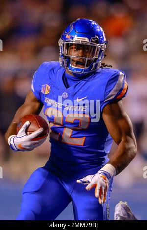 BOISE, ID - OCTOBER 21: Boise State Broncos running back Alexander Mattison  (22) shows some frustration after running out of bounds during the regular  season game between the Wyoming Cowboys verses the