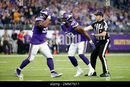 Download Danielle Hunter Celebrating Win Against Detroit Lions Wallpaper