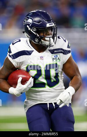 Seattle Seahawks running back Rashaad Penny (20) carries the ball ...