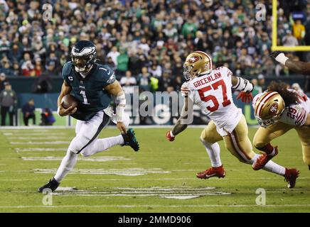 San Francisco 49ers outside linebacker Dre Greenlaw (57) during an NFL  football game against the New Orleans Saints, Sunday, Nov. 15, 2020, in New  Orleans. (AP Photo/Tyler Kaufman Stock Photo - Alamy